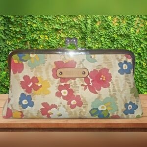 Relic Floral Kisslock Wallet